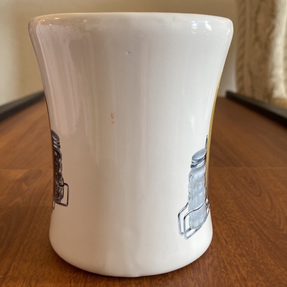 White restaurant mug/cup with salt/pepper/ ketchup/mustard pictured unique rare - Picture 3 of 11